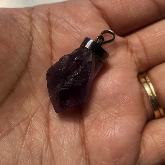 Sterling Silver Amethyst Pendant - Picture 3 of 7